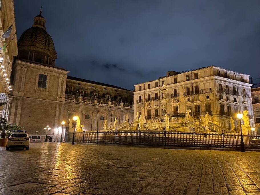 Casacece Kalsa Apartment Palermo Bagian luar foto